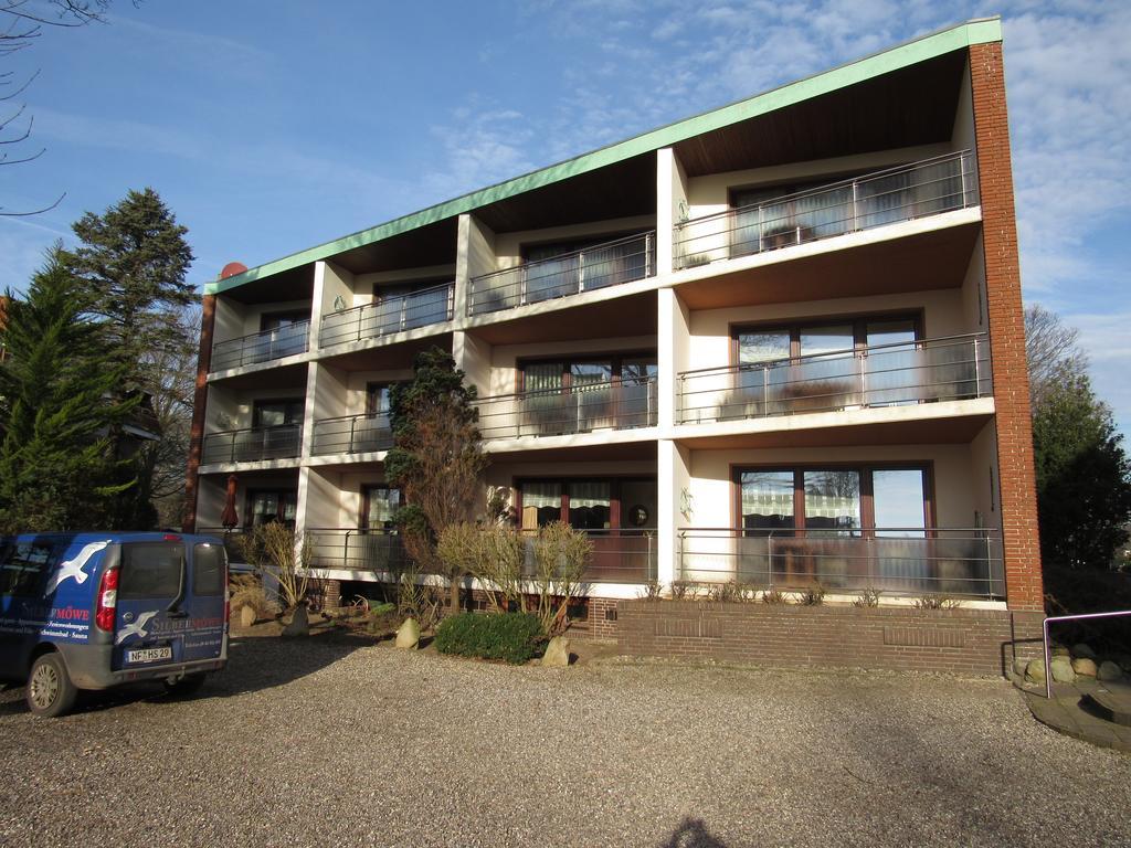 Haus Silbermowe 03 Apartment Wyk auf Fohr Bagian luar foto